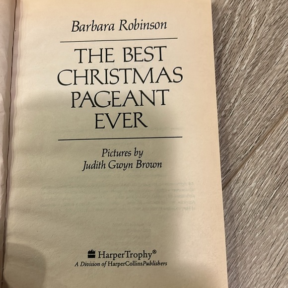 Barbra Robinson’s The Best Christmas Pageant Ever book - Picture 4 of 4
